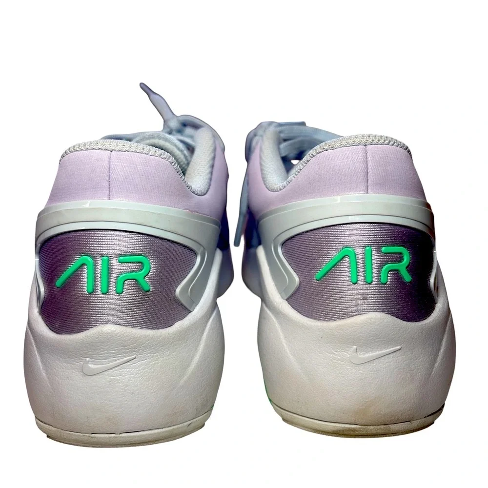 Nike Airmax Bolt Women's Lavender and White Sneakers Size 8